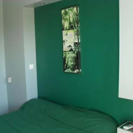 Evan Hotel